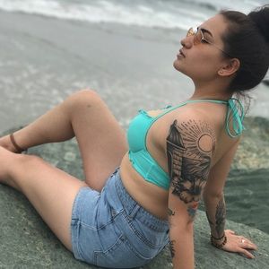 Meet your Posher, Deborah